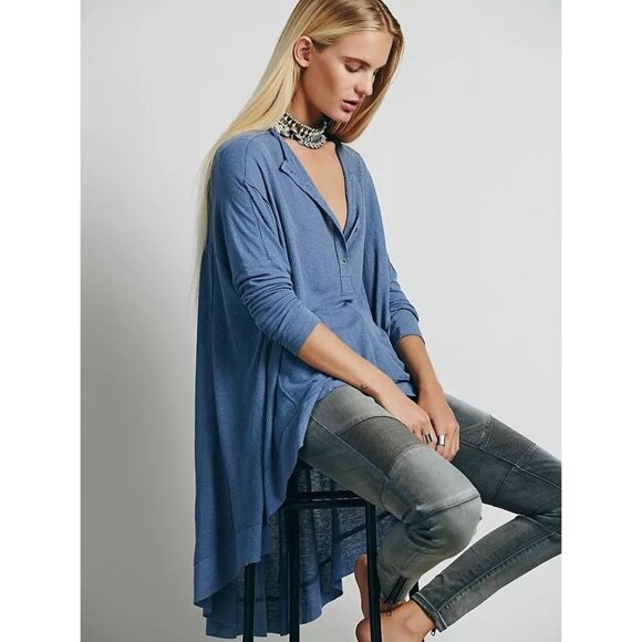 Free People Tops - NWT Free People Blue Oversized Long Sleeve Waffle Knit Henley Top